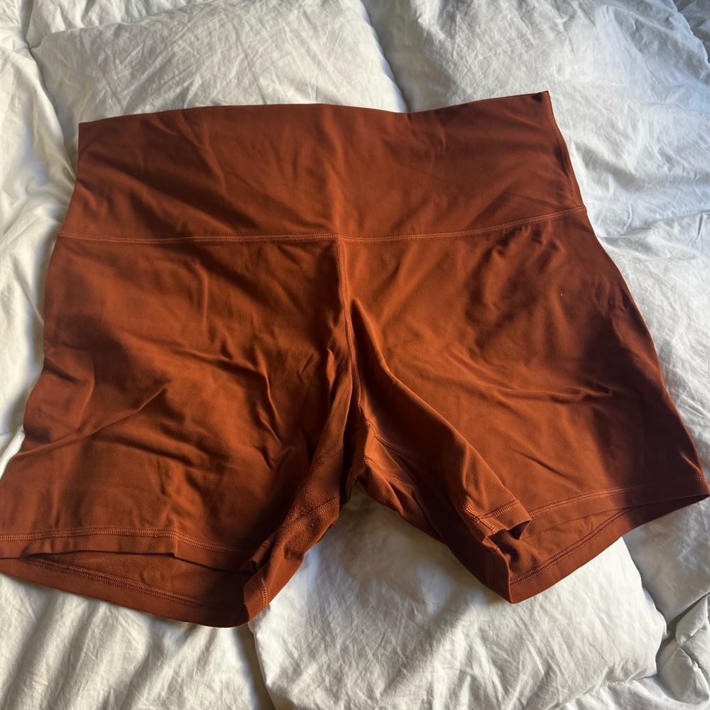 Lululemon Align High-Rise Shorts 6”